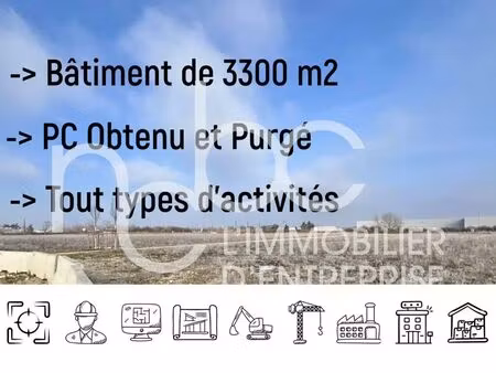 vente terrain 11 700 m²