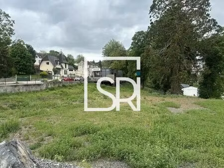vente terrain vichy 03200 4080m²