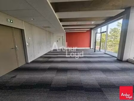 vente bureaux 553 m²