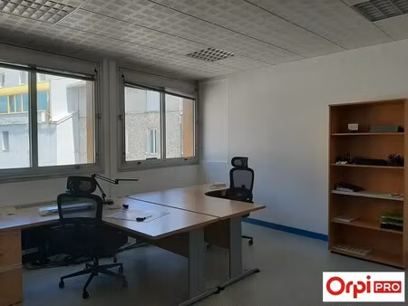 vente bureaux 1 300 m²