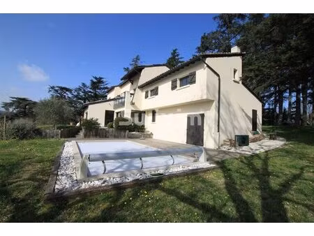 propriété remarquable  vue panoramique