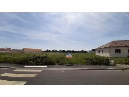 vente terrain chatellerault 86100 766m²