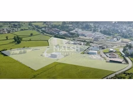 vente terrain 1 660 m² à 41 073 m²