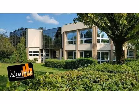 vente bureaux 1 300 m²