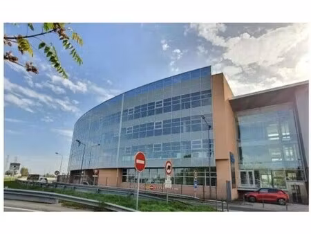 vente bureaux 116 m² à 1 833 m²