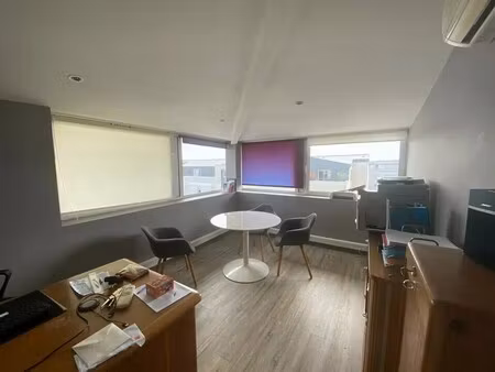 vente bureaux 56 m²