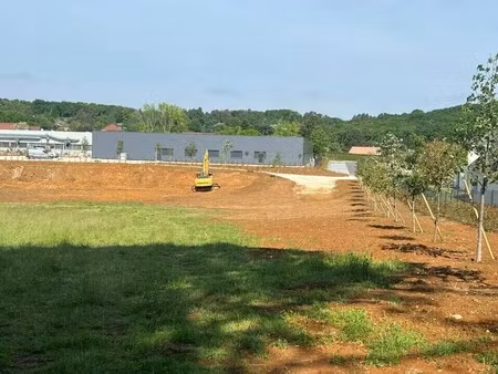 vente terrain 9 477 m²