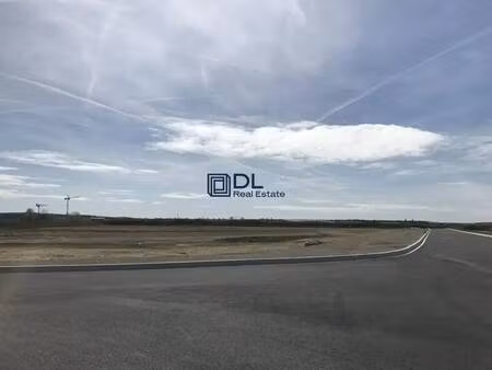 vente terrain 2 300 m²