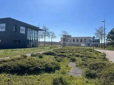 vente terrain 173 000 m²