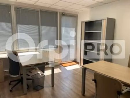 vente bureaux 114 m²