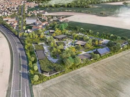 vente terrain 3 203 m² à 10 684 m²