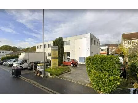 vente bureaux 1 302 m²