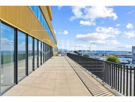 vente bureaux 227 m² à 5 663 m²