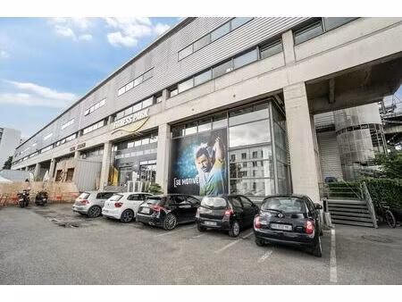 vente bureaux 1 000 m²