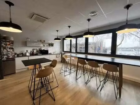 vente bureaux 627 m²