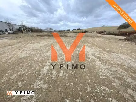 location terrain 15 000 m²