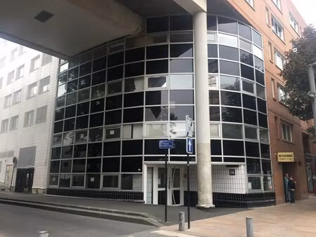 vente bureaux 2 590 m²