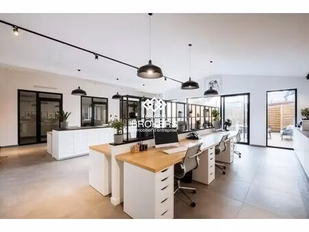 vente bureaux 300 m²
