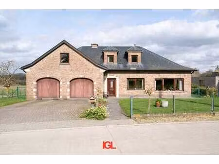 spacieuse villa sur un terrain de 45a65ca