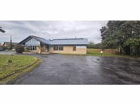 local commercial à vendre