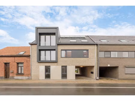 appartement te koop in stabroek met 1 slaapkamer