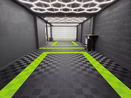 local d'activités à louer