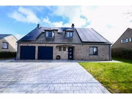 propriété coup de coeur 4 ch à clavier !