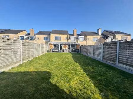 maison rénovée et prête à emménager avec 4 chambres  jard...