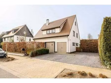 charmante villa individuelle au calme à proximité de la mage