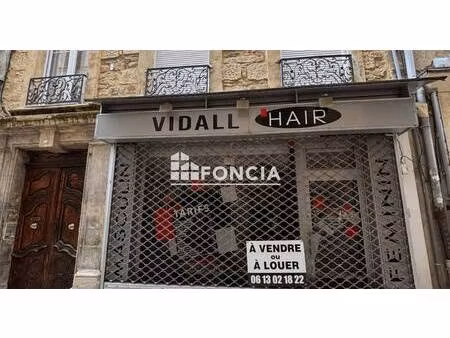 local commercial à vendre