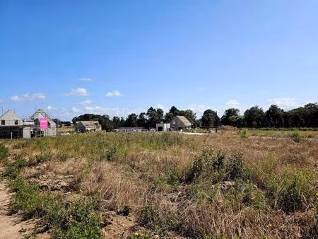 terrain constructible viabilisé à vendre
