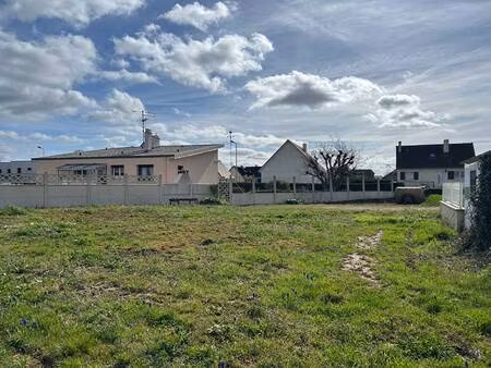 terrain constructible viabilisé à vendre
