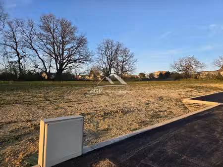 terrain constructible neuf à vendre