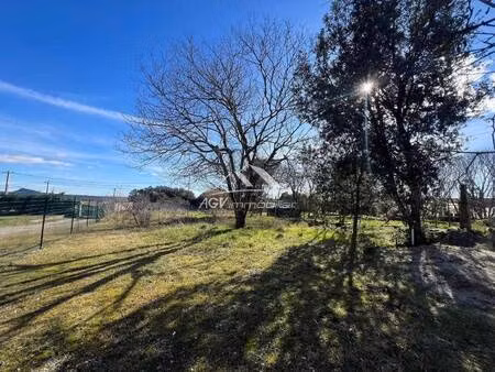 terrain constructible viabilisé à vendre