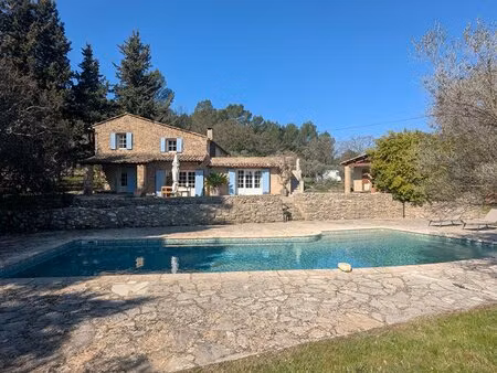 salernes  superbe propriété sur 5 5 hectares de terrain.