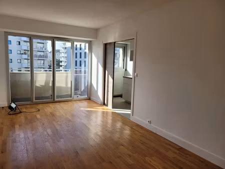 location appartement 3 pièces 64 m² à boulogne-billancourt (92100)  1 875 €