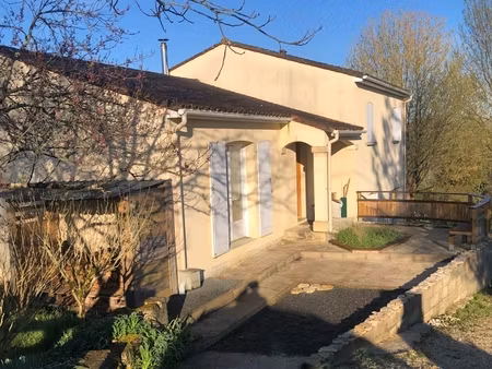 garat. maison 135 m² avec garage et studio
