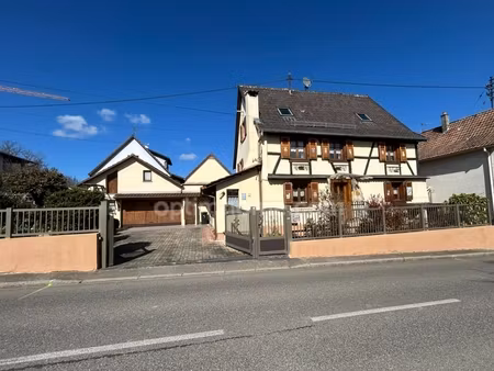 uffheim  magnifique maison alsacienne  159.50m²  4chambres  climatisation  panneaux solair