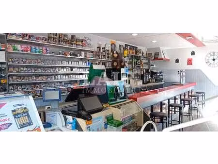 vente bureaux et commerces à alençon (61000) : à vendre / 200m² alençon