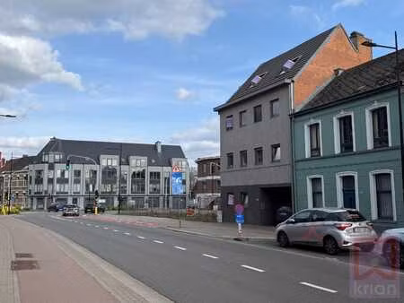dakapp met private parkeerplaats centrum geel!