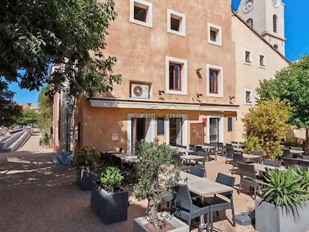 vente locaux professionnels 180 m² à leucate (11370)  88 000 €