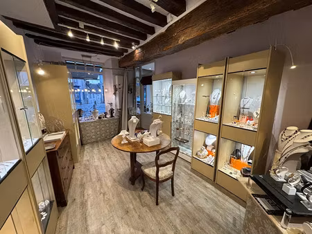 vente locaux professionnels 36 m² à montfort-l'amaury (78490)  35 000 €