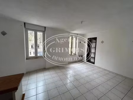 location appartement 3 pièces 65.65 m² à lézignan-corbières (11200)  520 €