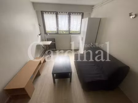 location appartement 1 pièce 11.8 m² à noisy-le-roi (78590)  550 €