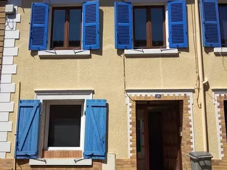 location appartement 4 pièces 60 m² à oullins (69600)  860 €