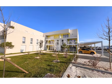 location appartement 4 pièces 84.35 m² à royan (17200)  1 017 €