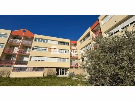 grand t3 hauts de villeneuve-lez-avignon