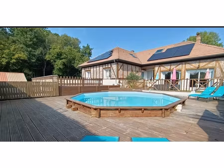 15 mns lyons - 20 mns rouen est