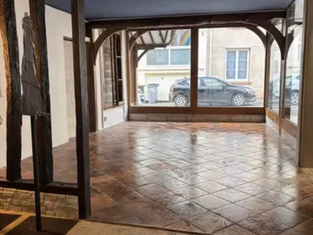 boutique/local commercial à forges-les-eaux (76440)