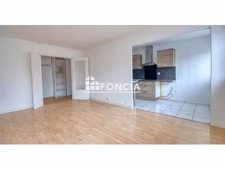 a acheter sur andresy (78) - t3 spacieux de 67 m² avec balcon  cave et place de parking pr